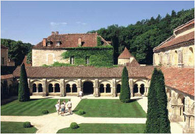 Цистерцианское аббатство в Фонтеней (L’Abbaye cistercienne de Fontenay)